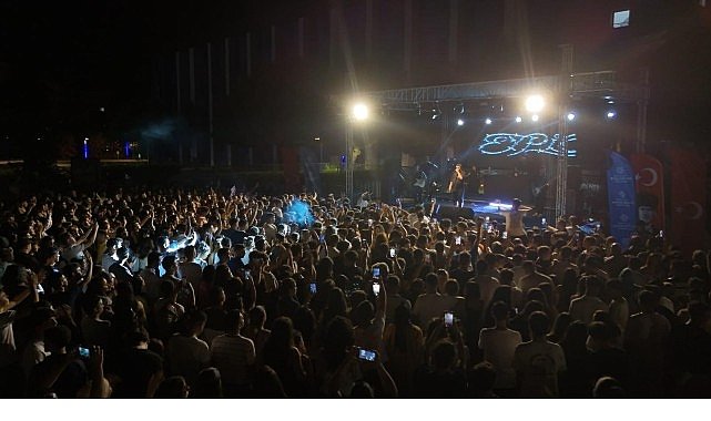 Başkan Çerçioğlu’ndan Mimar Sinan Parkı’nda Müzik Dolu Yaz Akşamı