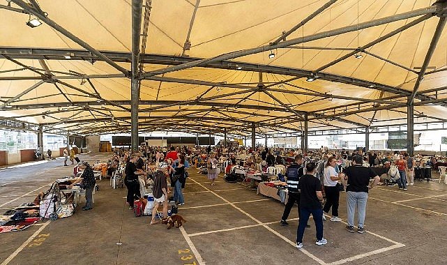 Büyükşehir’in ikinci el pazarları birinci yılını doldurdu
