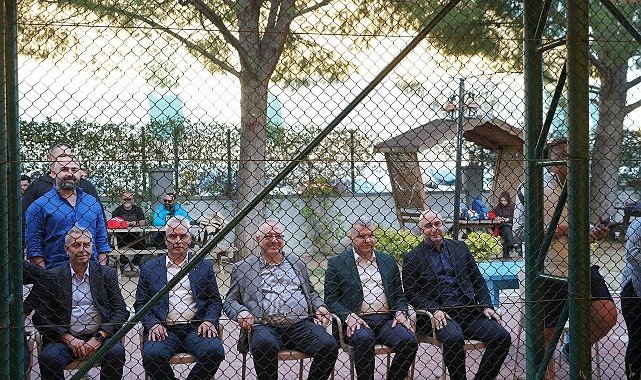 Edremit Belediyesi Cumhuriyet Kupası Halı Saha Turnuvası başladı